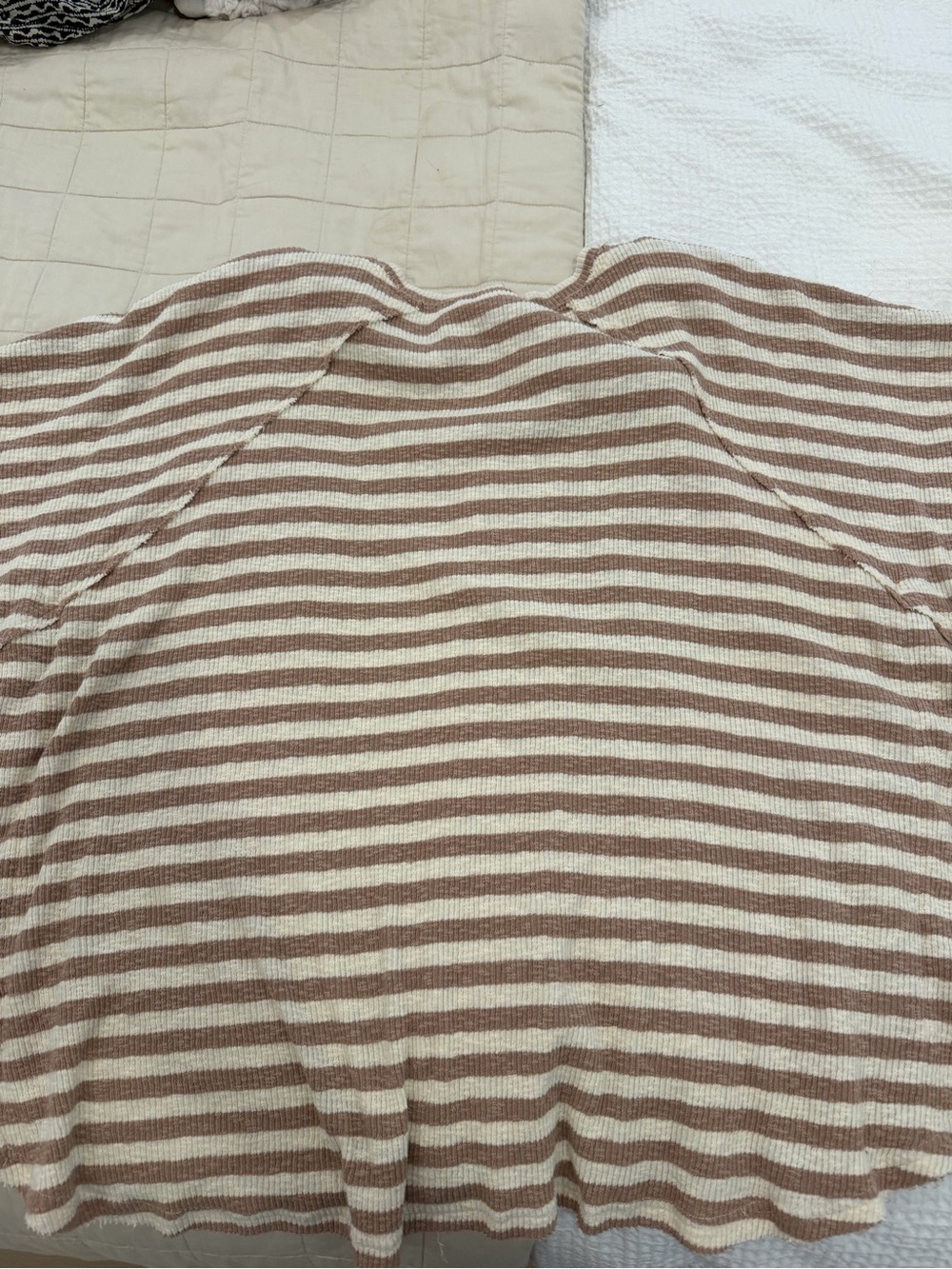 Easel Striped Short Sleeve Top in Brown & White Size Large